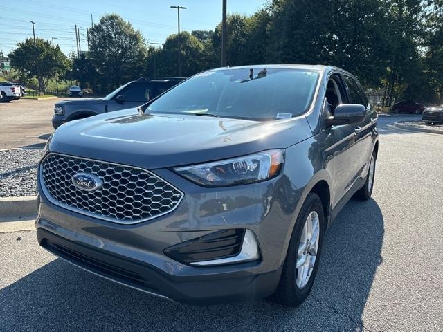 used 2024 Ford Edge car, priced at $27,044