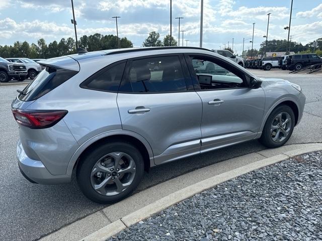 new 2024 Ford Escape car, priced at $31,070