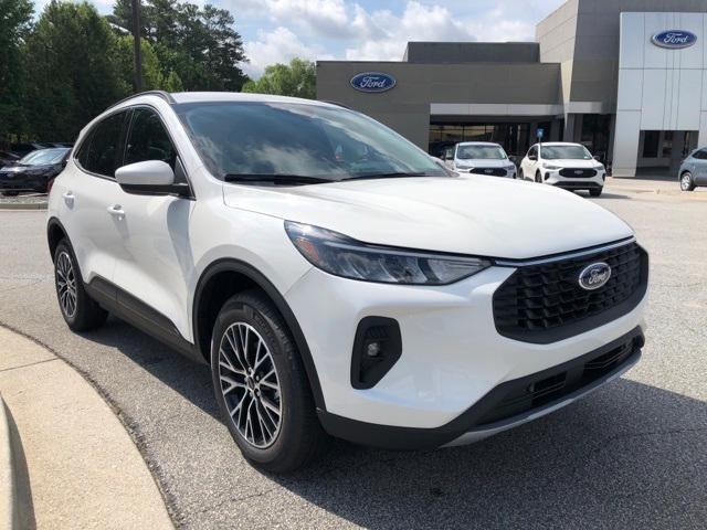 new 2025 Ford Escape car, priced at $31,890