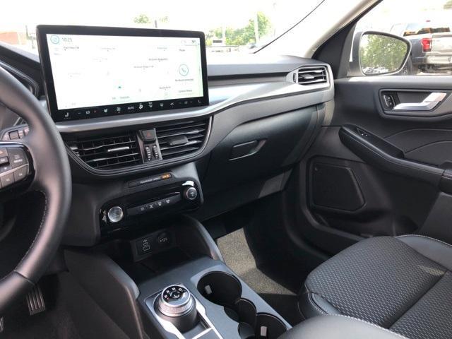 new 2025 Ford Escape car, priced at $31,890