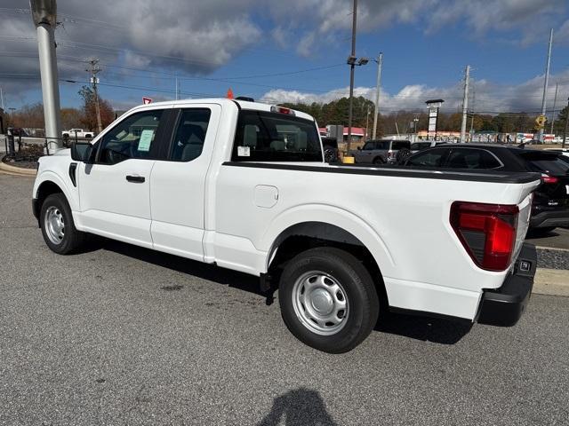 new 2024 Ford F-150 car, priced at $38,100