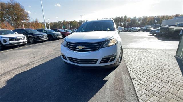 used 2017 Chevrolet Traverse car, priced at $15,992