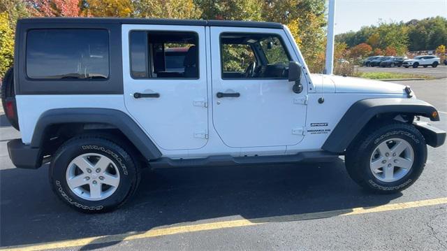 used 2015 Jeep Wrangler Unlimited car, priced at $21,763