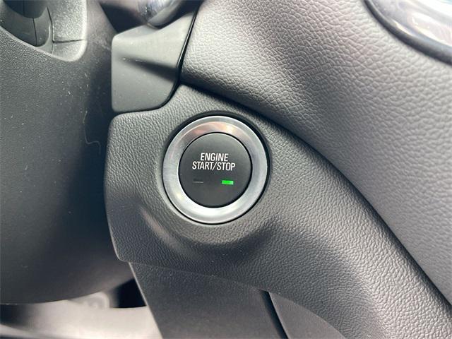 used 2022 Chevrolet Equinox car, priced at $17,499