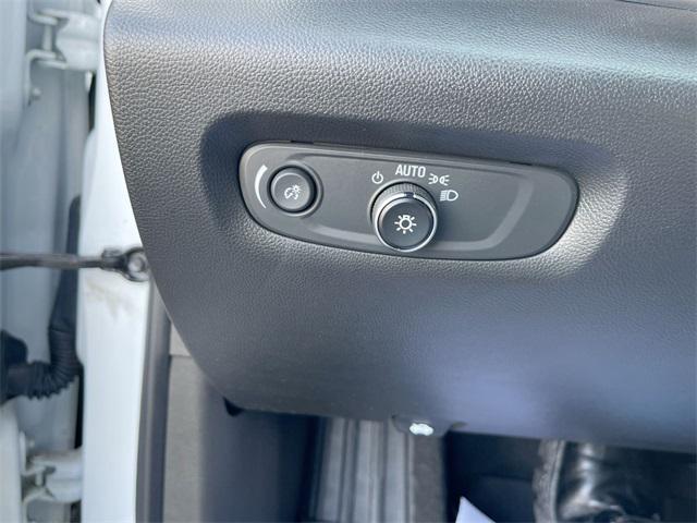 used 2023 Chevrolet Traverse car, priced at $30,995