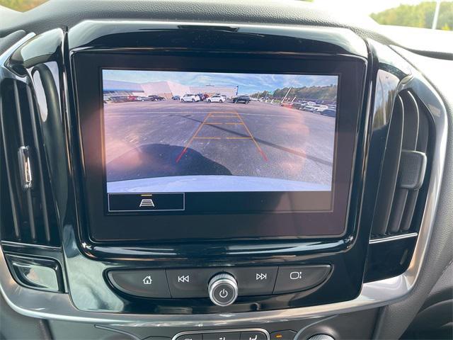 used 2023 Chevrolet Traverse car, priced at $30,995