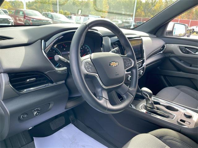 used 2023 Chevrolet Traverse car, priced at $30,995