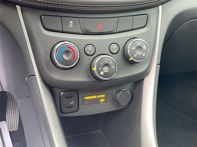 used 2022 Chevrolet Trax car, priced at $19,990