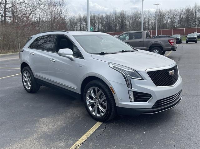 used 2020 Cadillac XT5 car, priced at $30,999