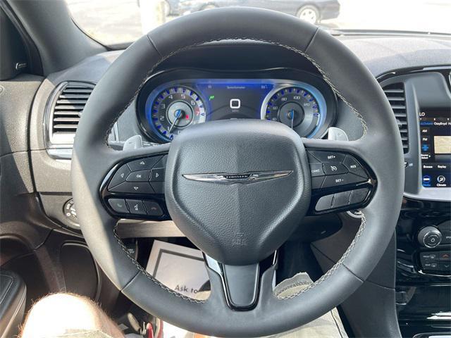 used 2023 Chrysler 300 car, priced at $29,992