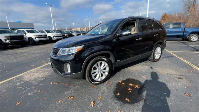 used 2014 Kia Sorento car, priced at $12,491