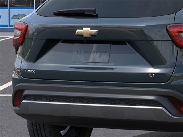new 2025 Chevrolet Trax car, priced at $25,380