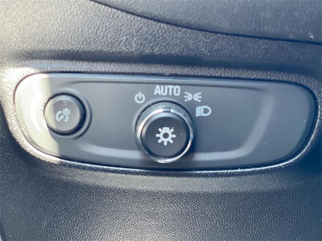 used 2018 Chevrolet Equinox car, priced at $12,992