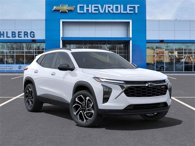 new 2025 Chevrolet Trax car, priced at $27,685