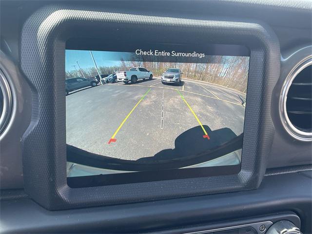 used 2022 Jeep Wrangler Unlimited car, priced at $37,217