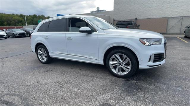 used 2024 Audi Q7 car, priced at $53,998