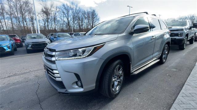 used 2018 Toyota Highlander car, priced at $27,693