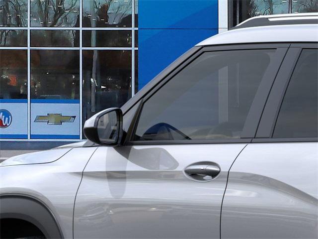 new 2025 Chevrolet TrailBlazer car, priced at $28,875