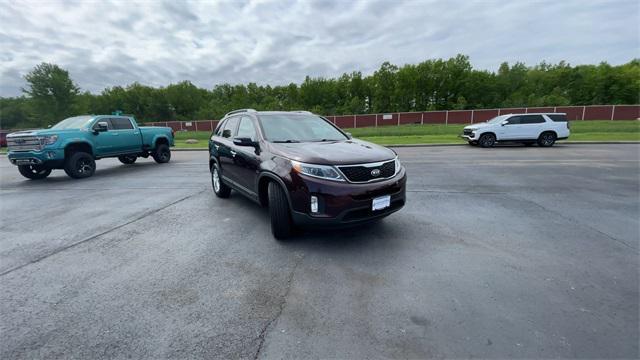used 2014 Kia Sorento car, priced at $10,655