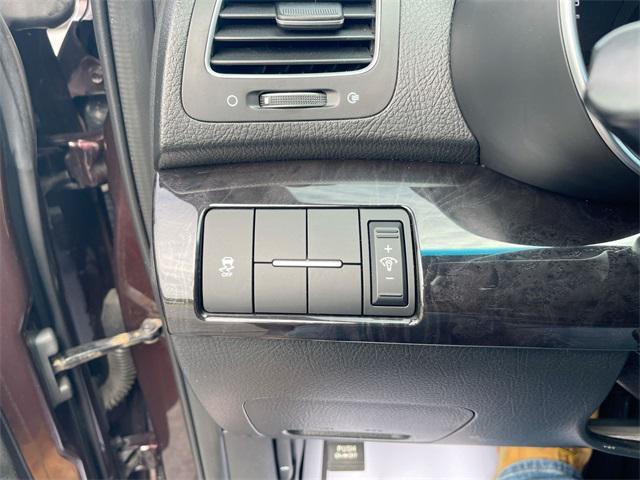 used 2014 Kia Sorento car, priced at $10,655