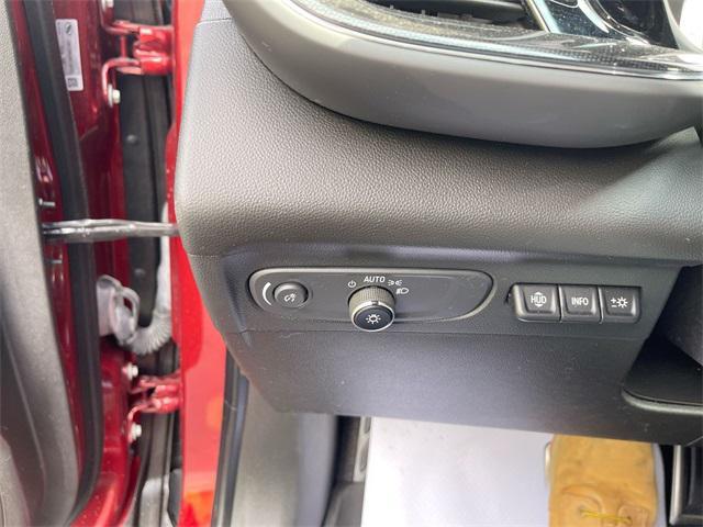 used 2022 Buick Envision car, priced at $26,491