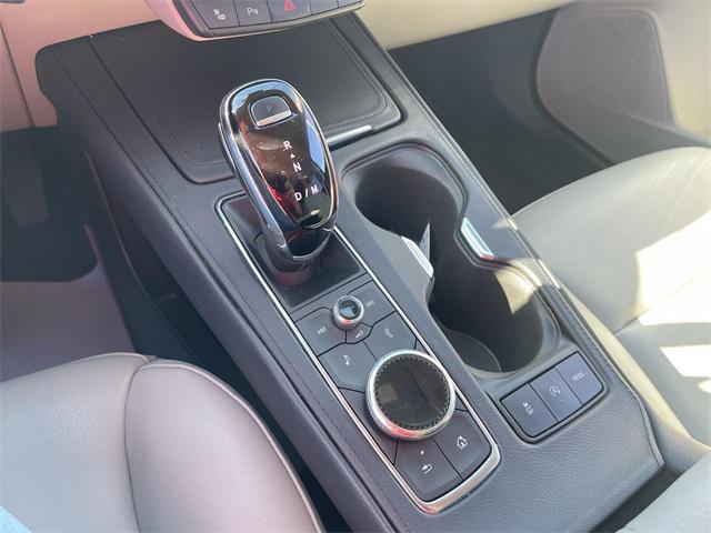 used 2023 Cadillac XT4 car, priced at $28,752
