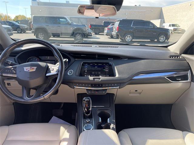 used 2023 Cadillac XT4 car, priced at $28,752