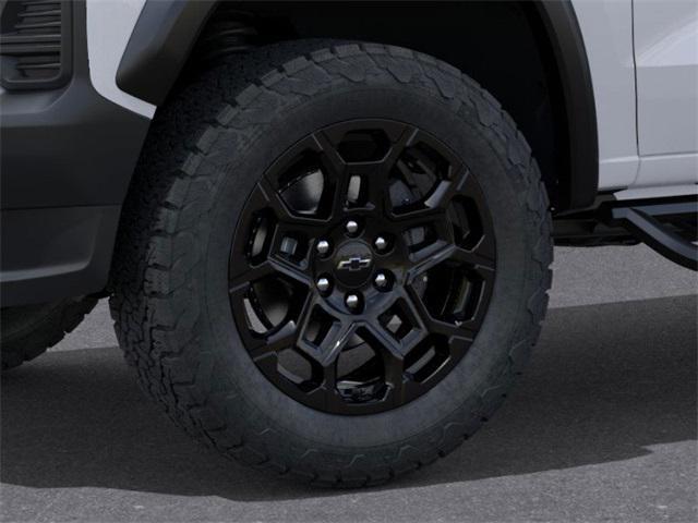 new 2026 Chevrolet Colorado car, priced at $43,760