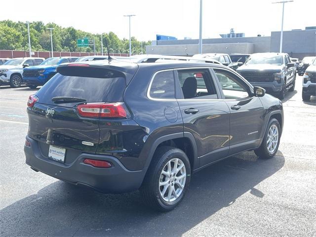 used 2015 Jeep Cherokee car, priced at $11,494