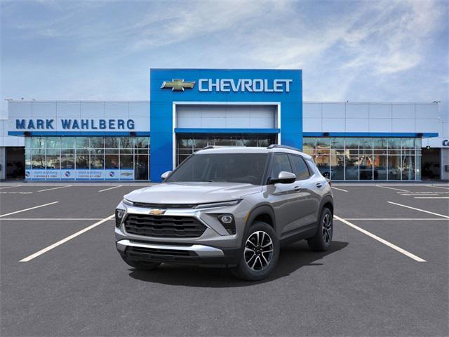 new 2025 Chevrolet TrailBlazer car, priced at $30,700