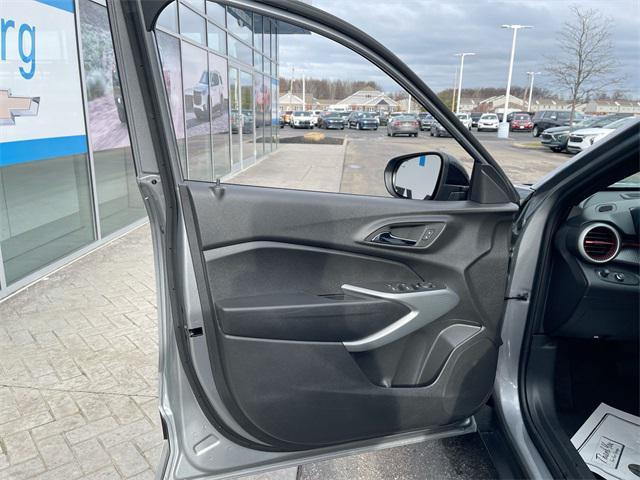used 2024 Chevrolet Trax car, priced at $22,992