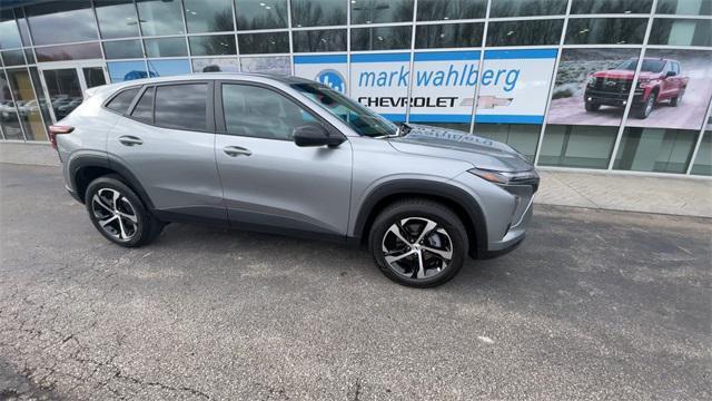 used 2024 Chevrolet Trax car, priced at $22,992