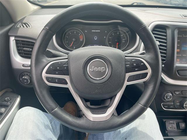 used 2017 Jeep Cherokee car, priced at $13,493