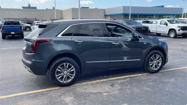 used 2021 Cadillac XT5 car, priced at $27,399