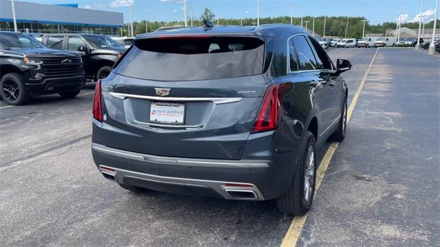 used 2021 Cadillac XT5 car, priced at $27,399