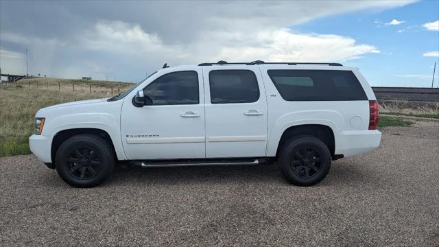 used 2008 Chevrolet Suburban car, priced at $7,500