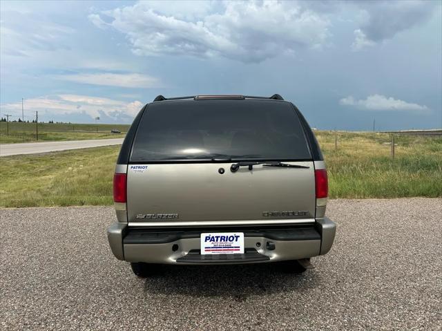 used 2002 Chevrolet Blazer car, priced at $4,988