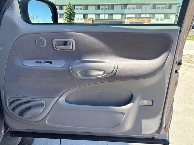 used 2000 Toyota Tundra car, priced at $9,988