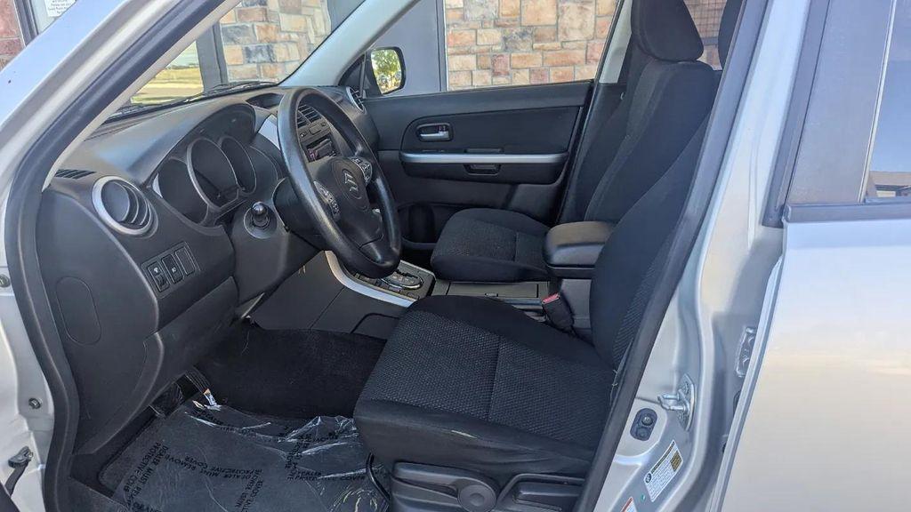 used 2006 Suzuki Grand Vitara car, priced at $8,988