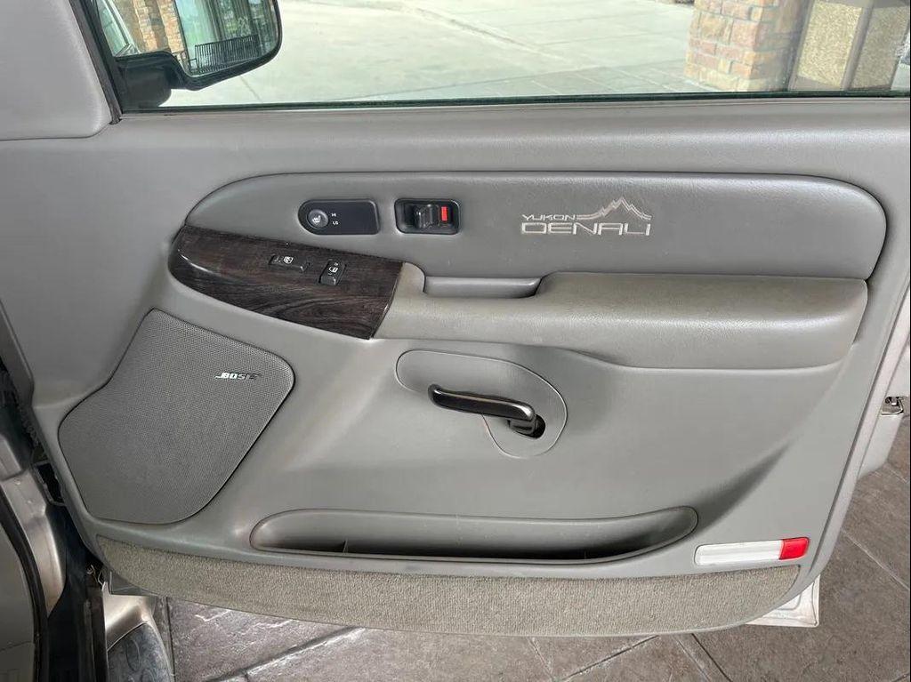 used 2001 GMC Yukon car, priced at $9,488