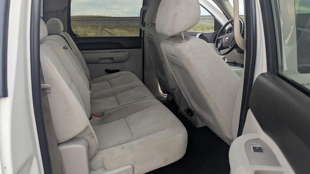 used 2007 Chevrolet Silverado 2500 car, priced at $14,988