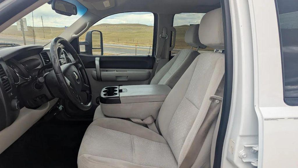used 2007 Chevrolet Silverado 2500 car, priced at $14,988