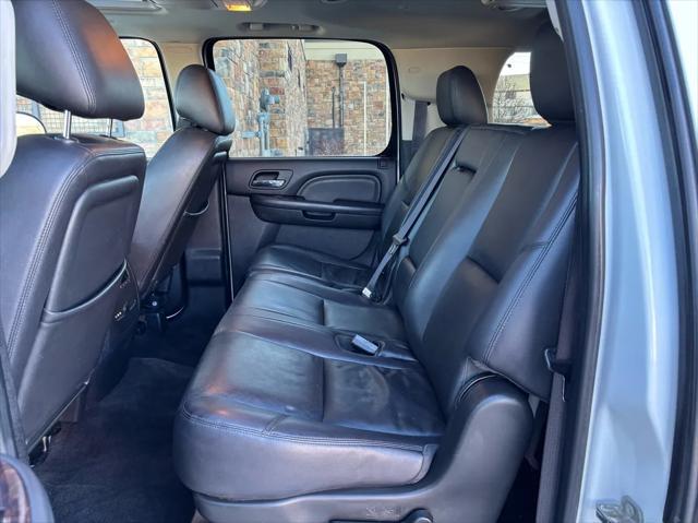 used 2012 GMC Yukon XL car, priced at $12,000