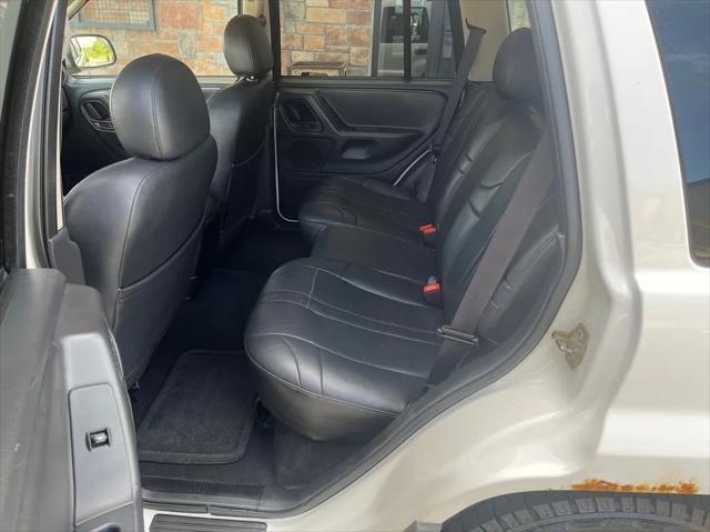 used 2004 Jeep Grand Cherokee car, priced at $4,988