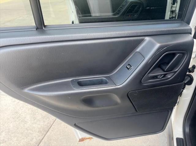 used 2004 Jeep Grand Cherokee car, priced at $4,988