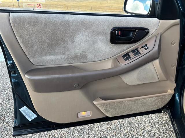 used 1995 Toyota Avalon car, priced at $4,500