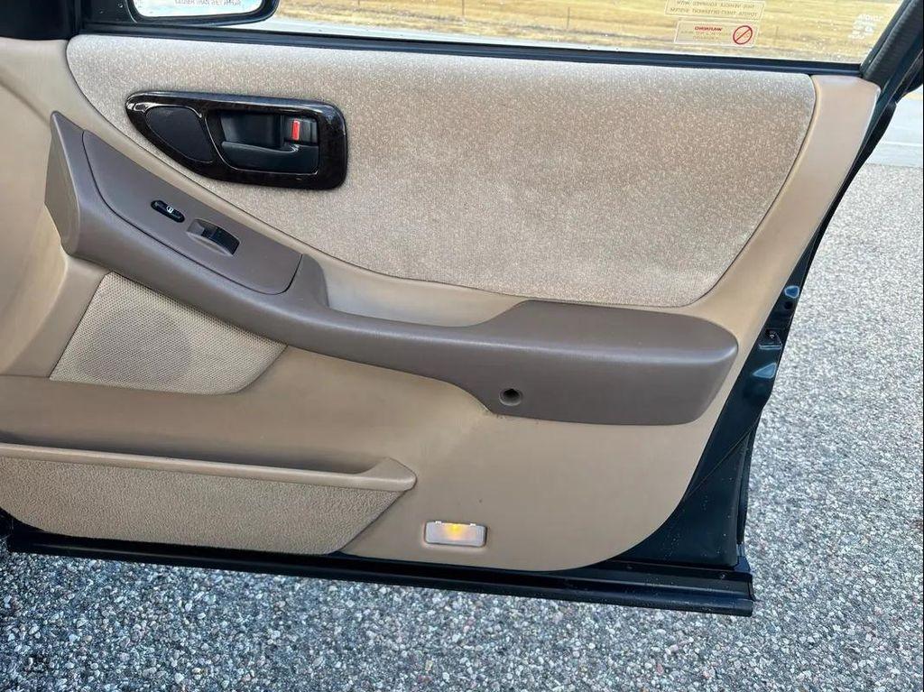 used 1995 Toyota Avalon car, priced at $3,988