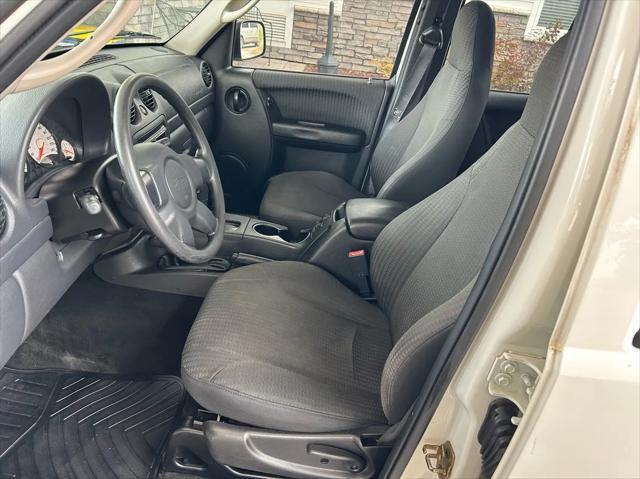 used 2002 Jeep Liberty car, priced at $2,988