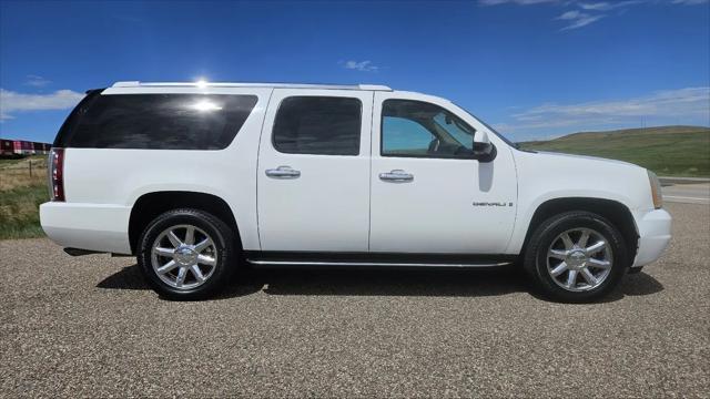 used 2008 GMC Yukon XL car, priced at $7,500