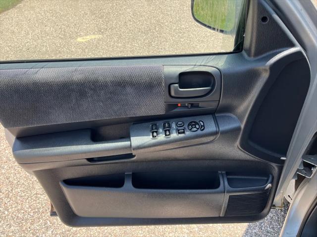 used 2002 Dodge Dakota car, priced at $6,488